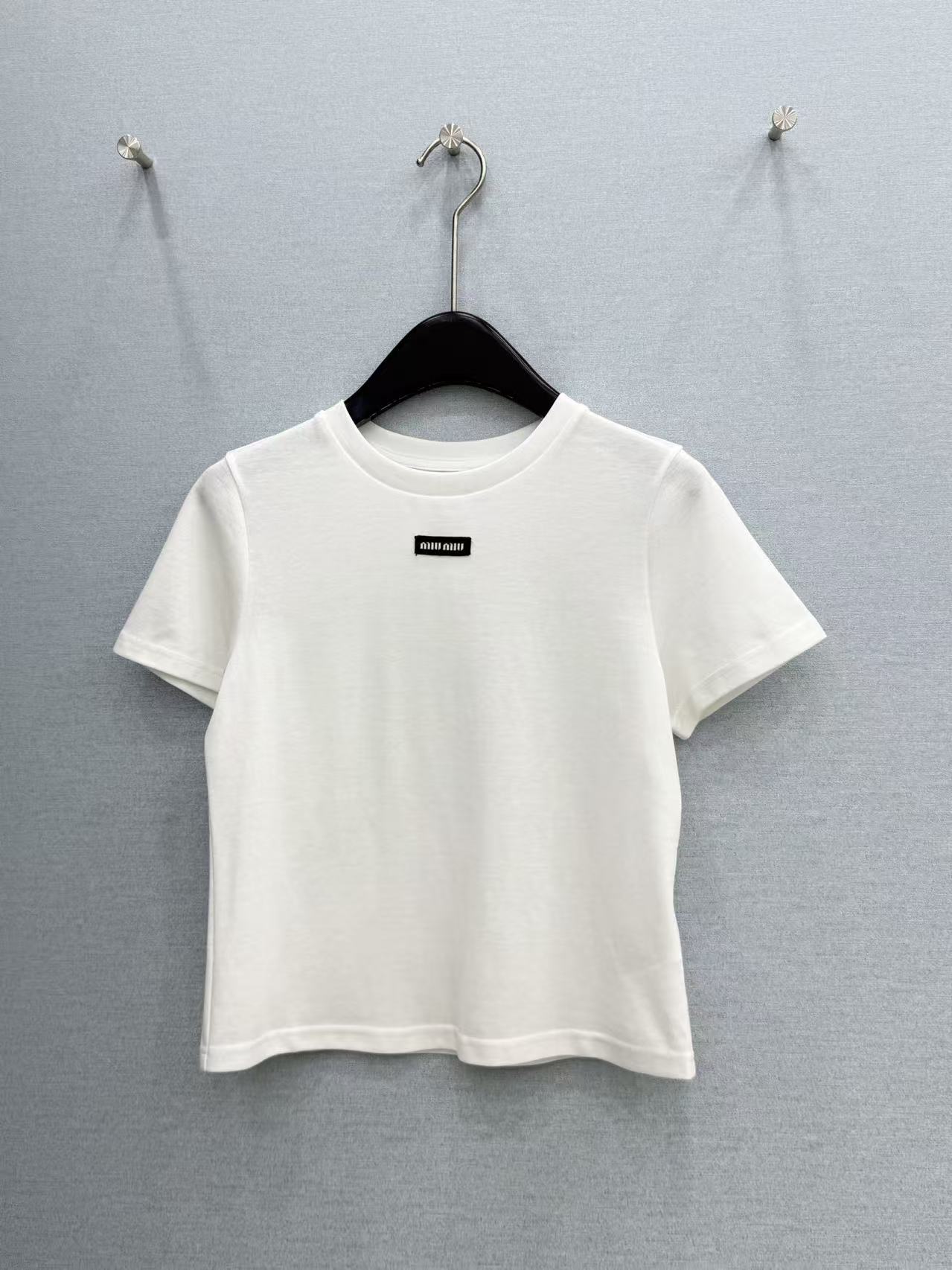 MIU Minimalist Ribbed Short-Sleeve Tee
