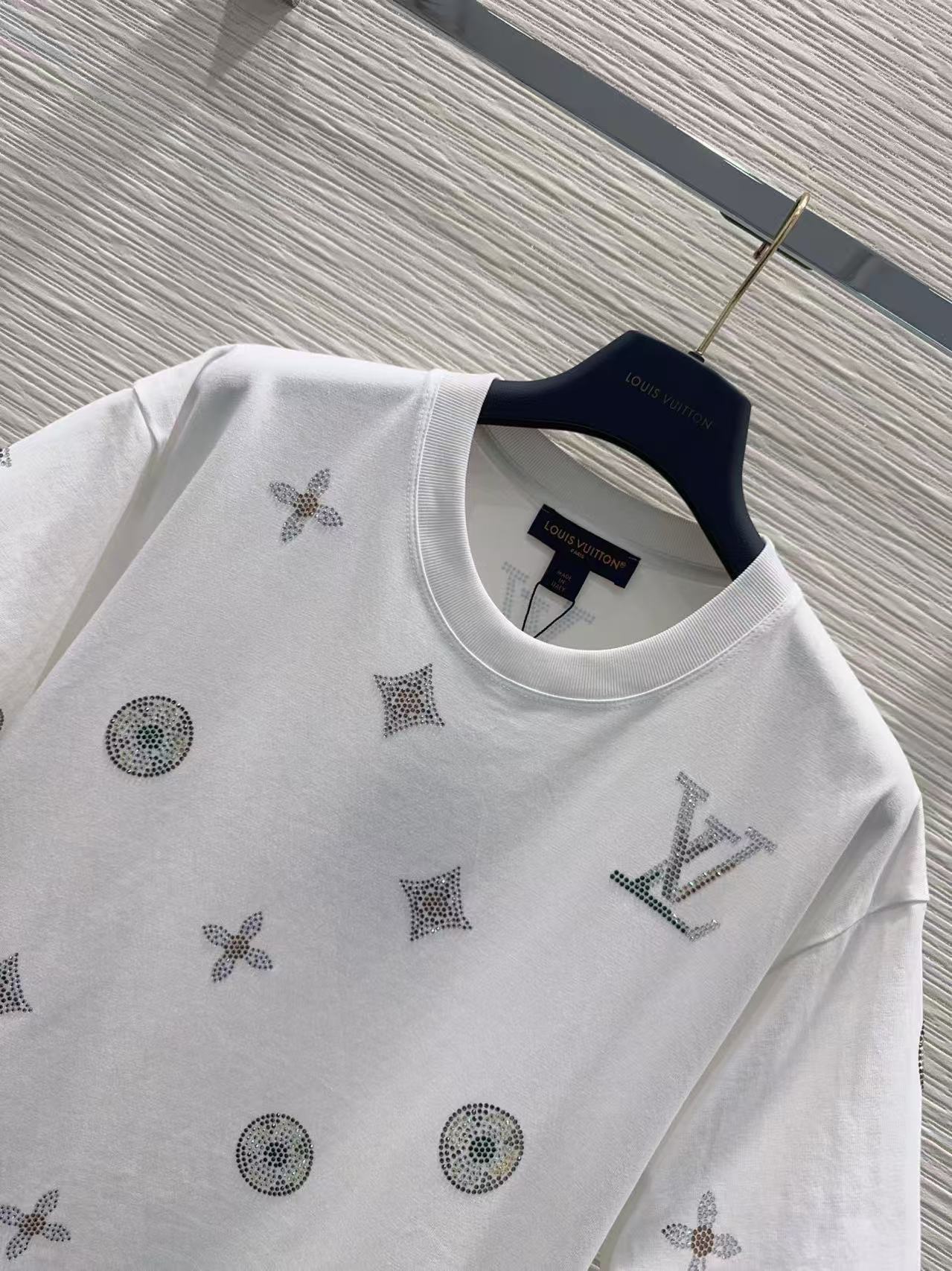 LV Star-Rhinestone Monogram Short-Sleeve T-Shirt.