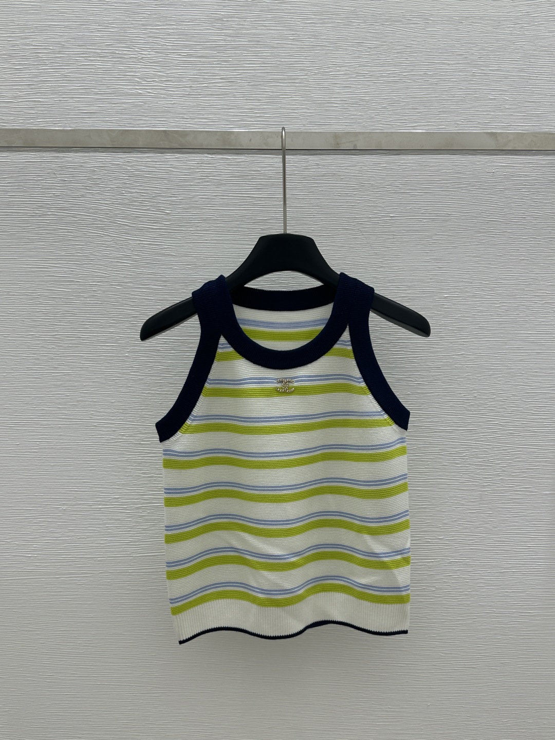 CHANE25SS Floral Tank Top