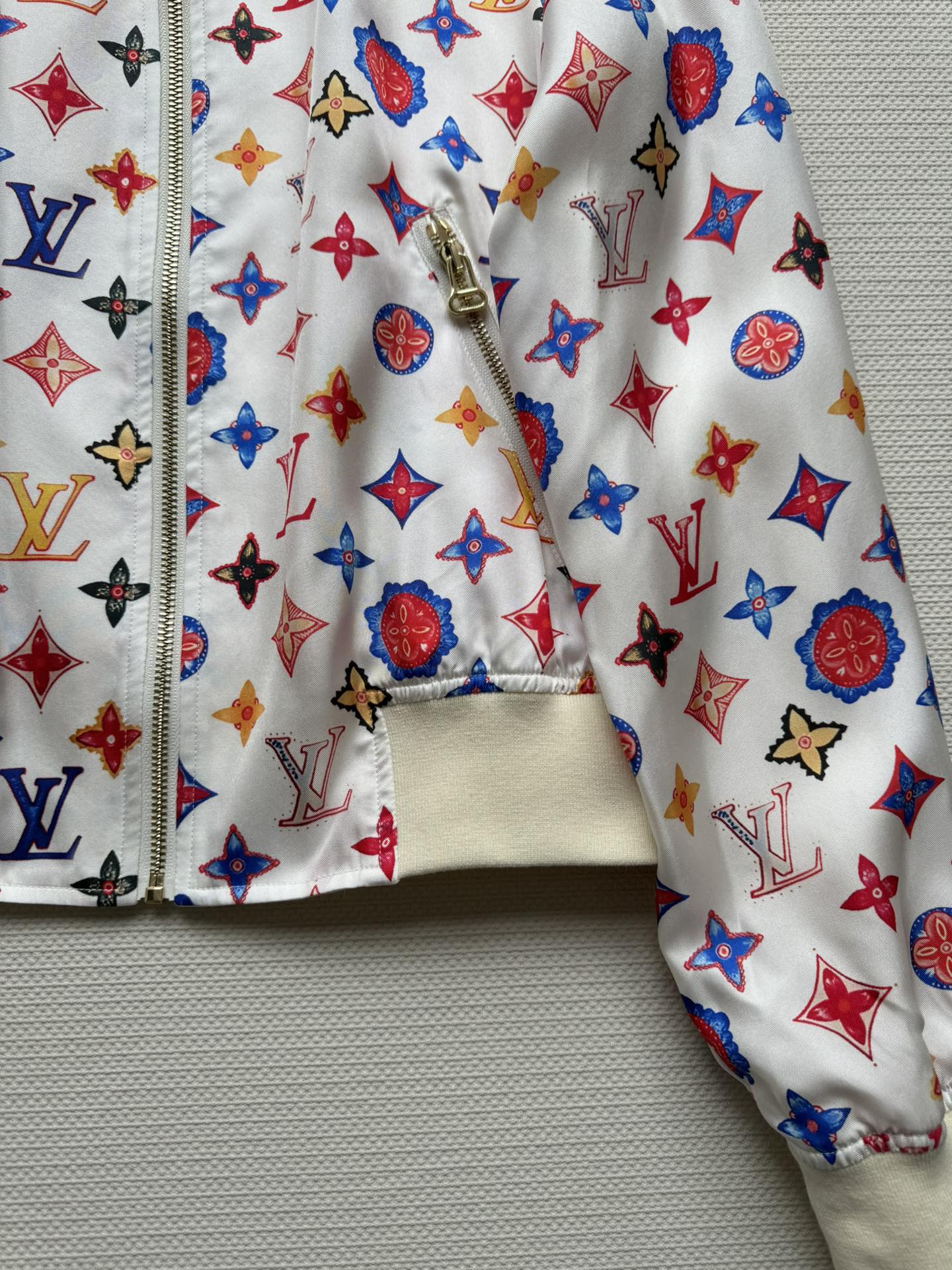 Louis vuit25SS stand-up collar double-sided printed design silk jacket