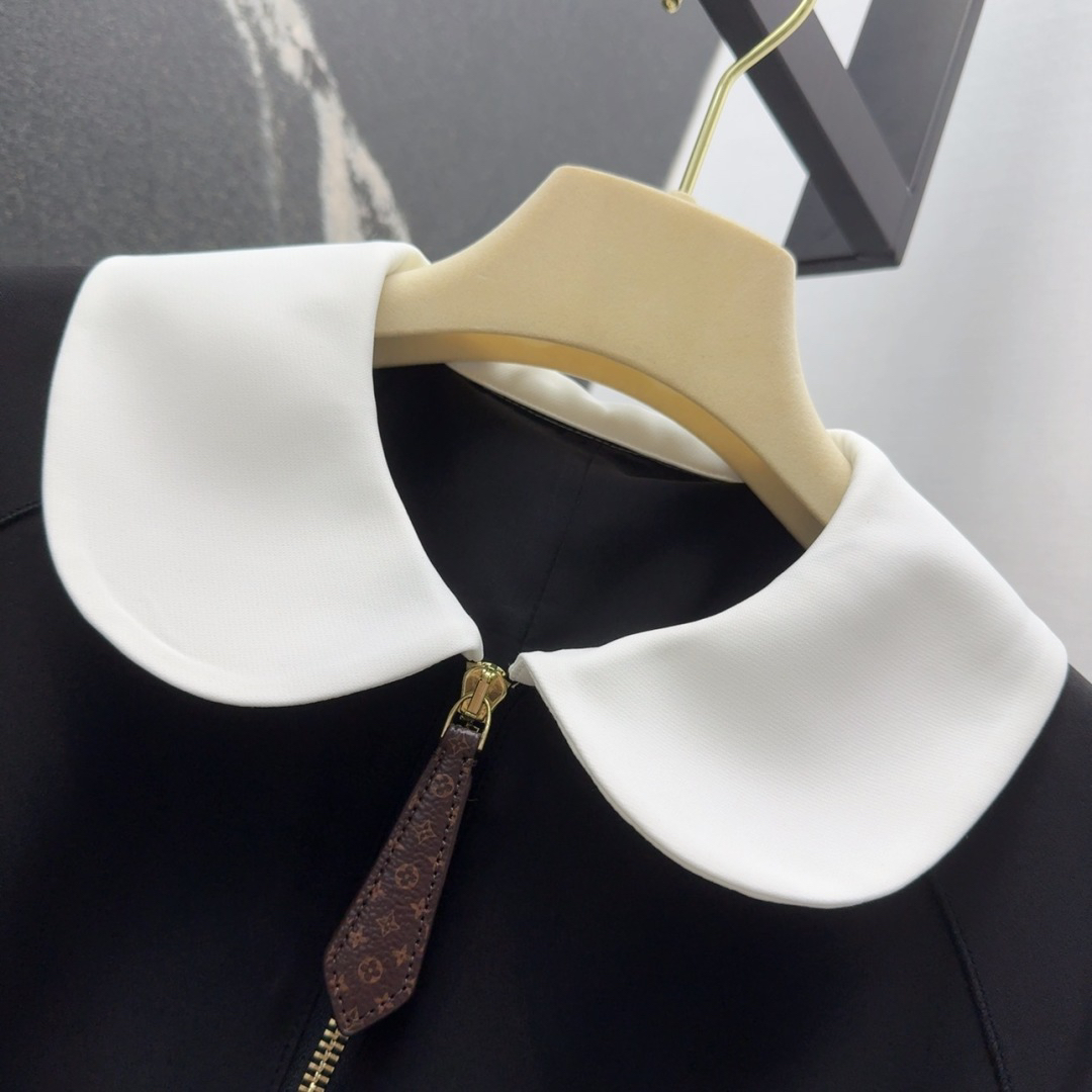 LU25SS Vintage French Doll Neck Black Dress