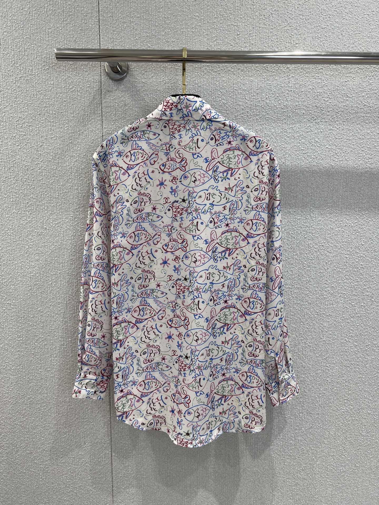 CHANE25SS Fish Graffiti Print Long Sleeve Shirt