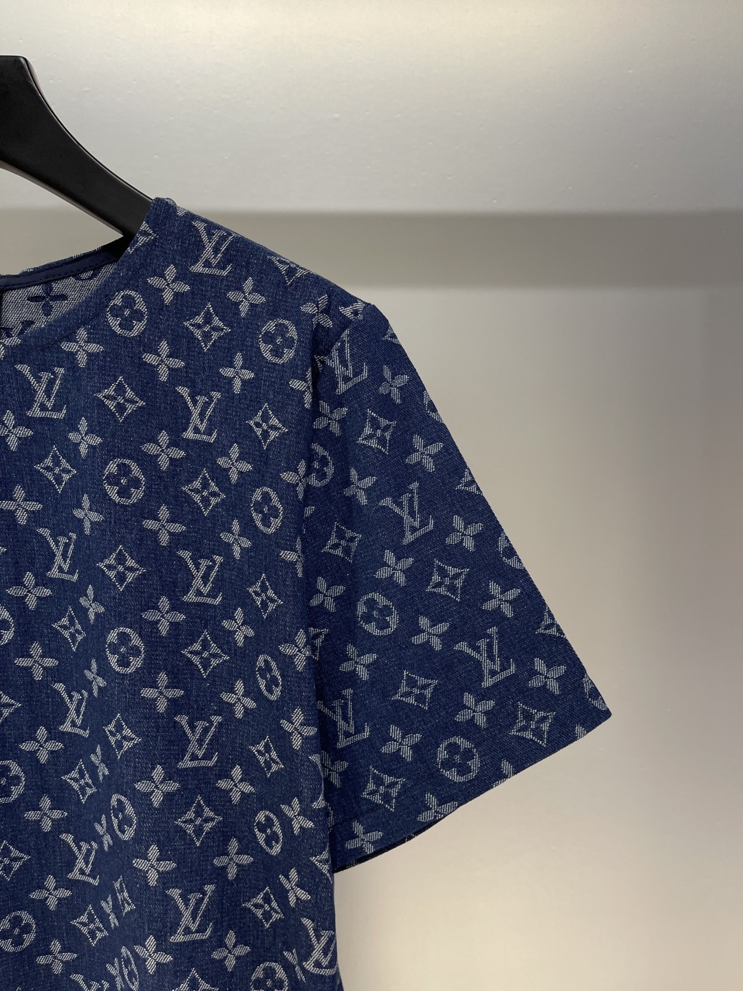 LU25SS Rhinestone Round Neck Short Sleeve Denim Dress