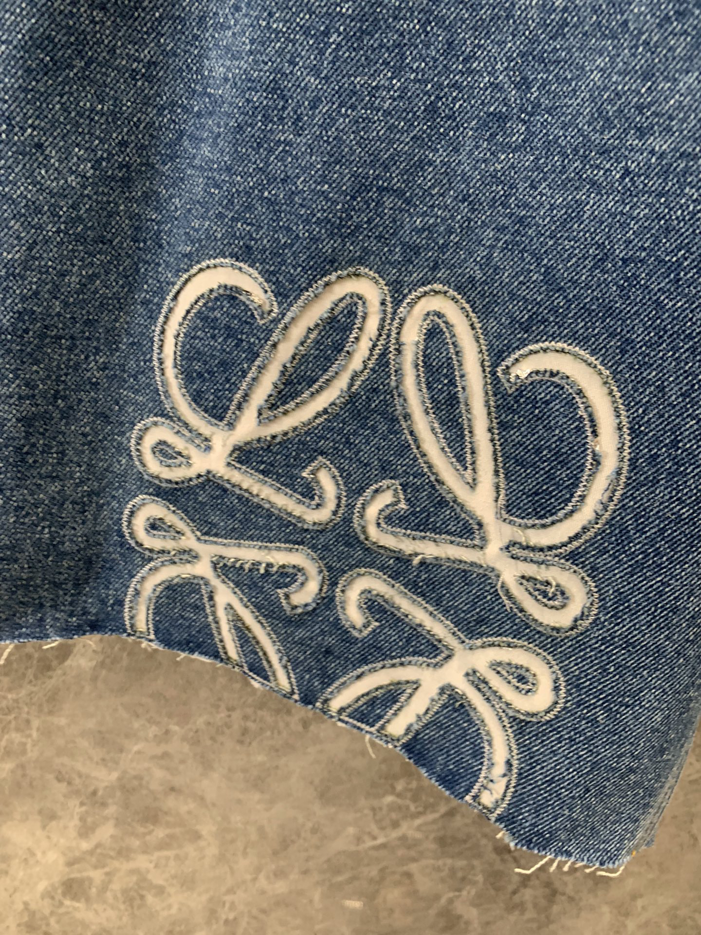 LOE denim five-quarter pants