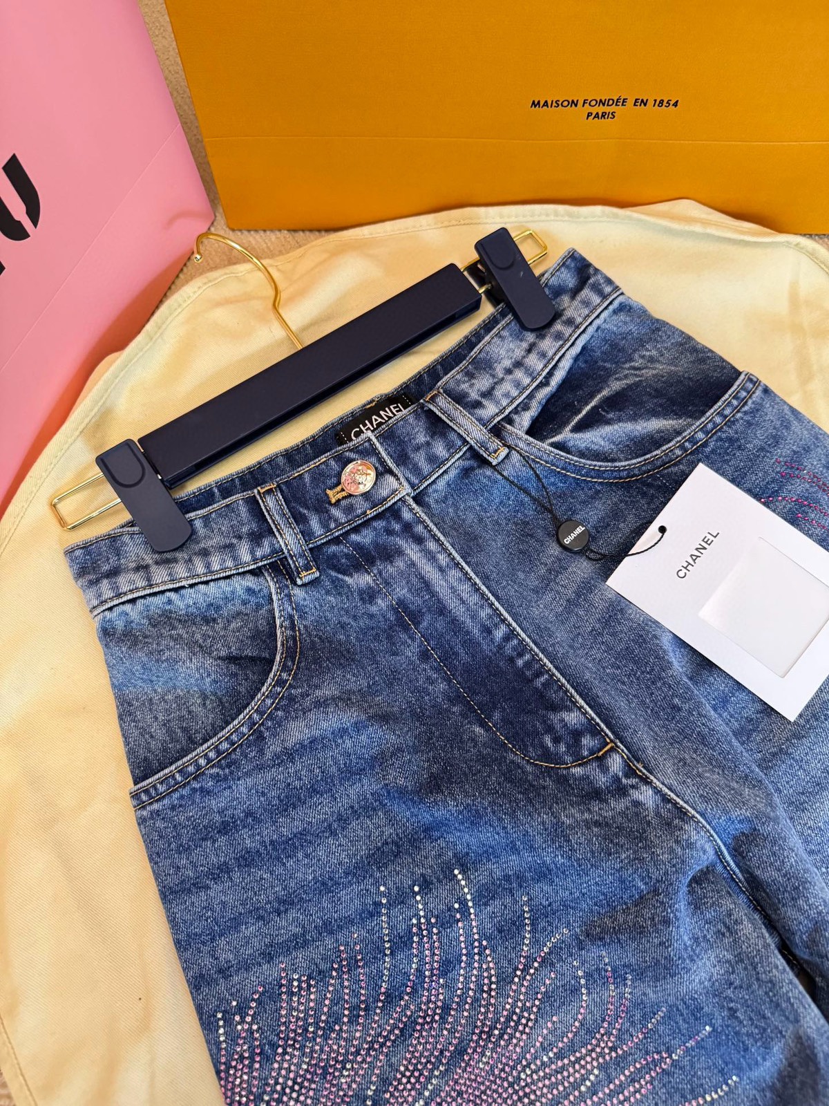 CHANE rhinestone feather jeans