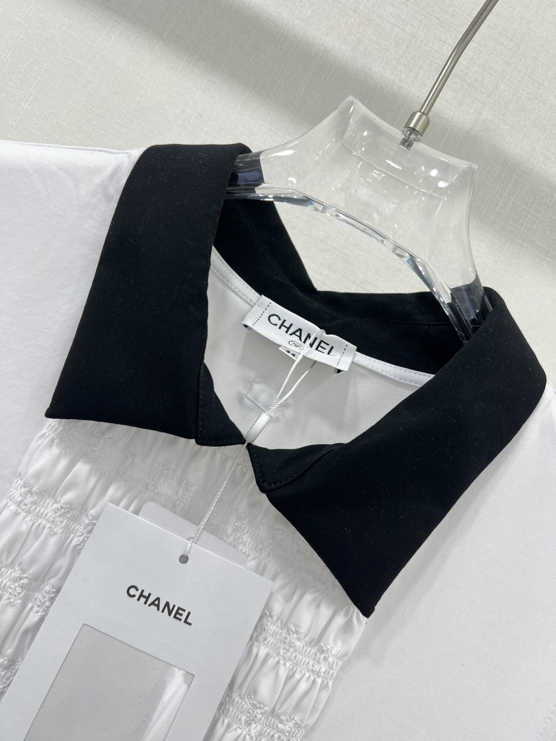 CHANE25SS Double C Pleated Embroidered Logo Cotton Short Sleeve