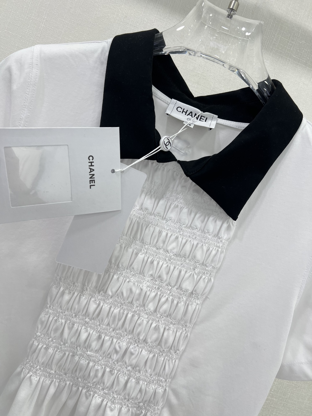CHANE25SS Double C Pleated Embroidered Logo Cotton Short Sleeve