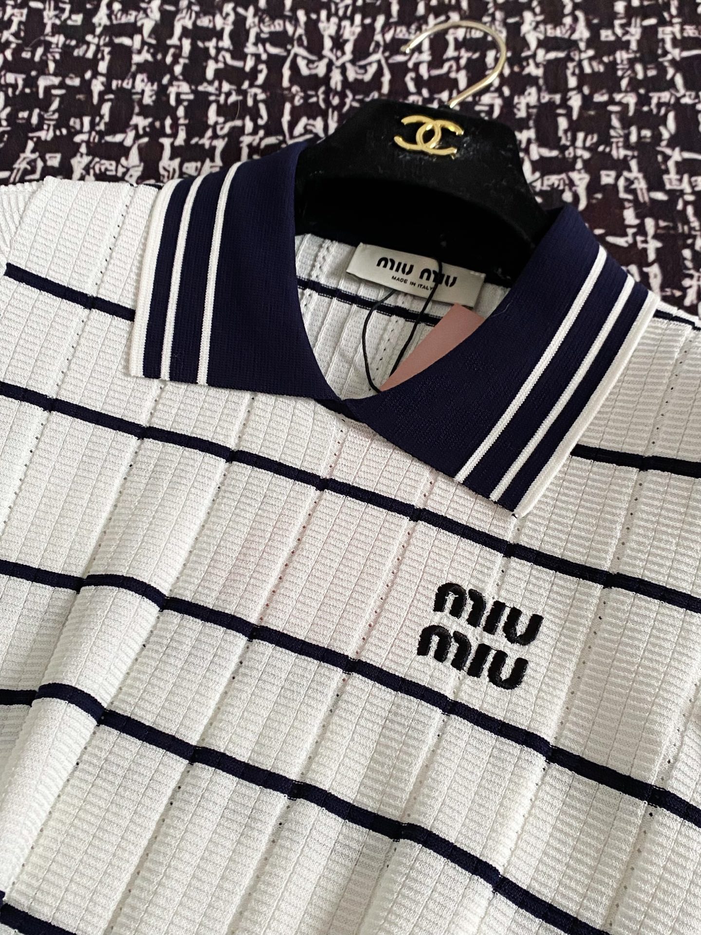 MIU25SS Embroidered Logo Short Sleeve T-Shirt