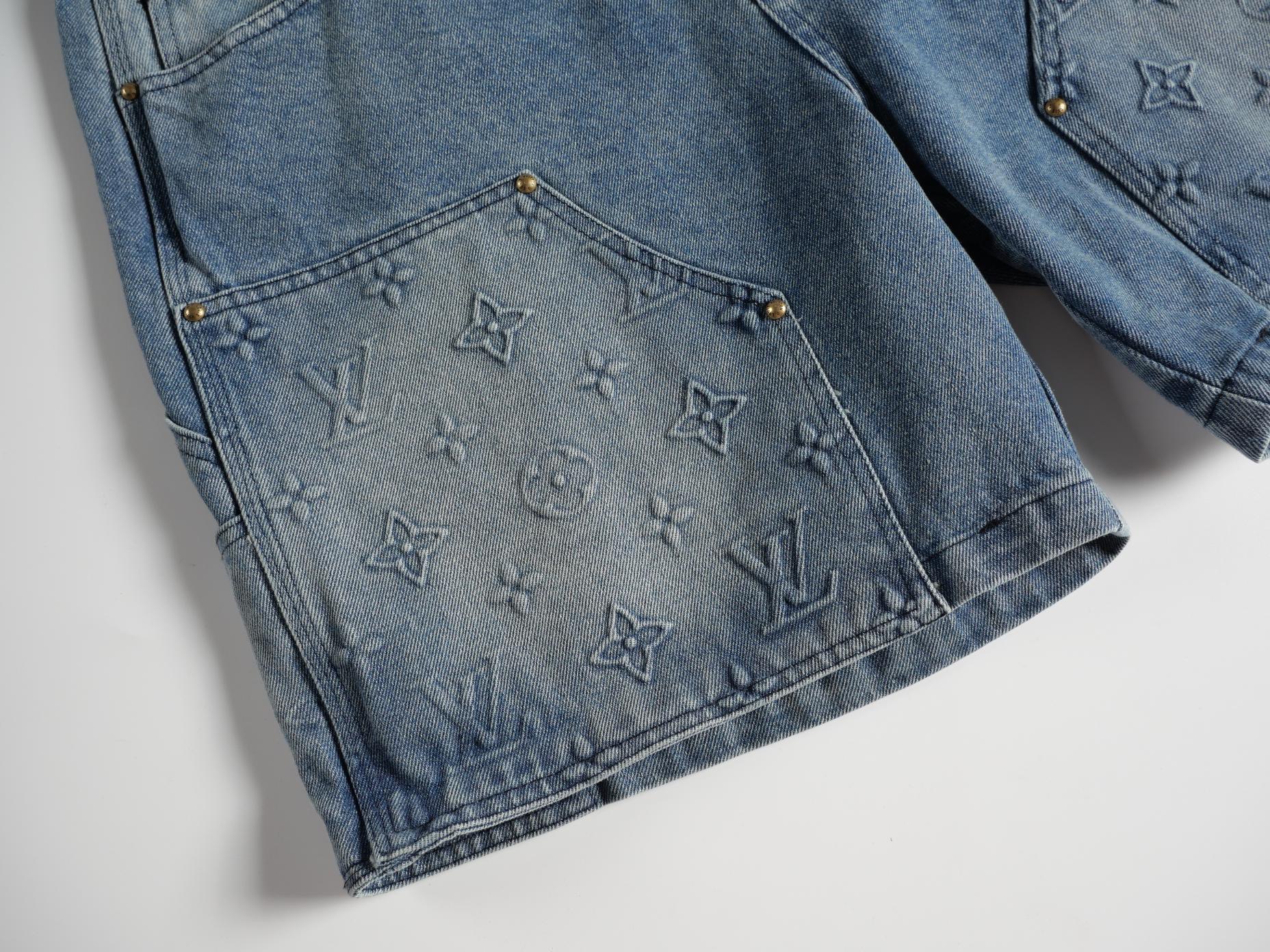 1V Denim shorts