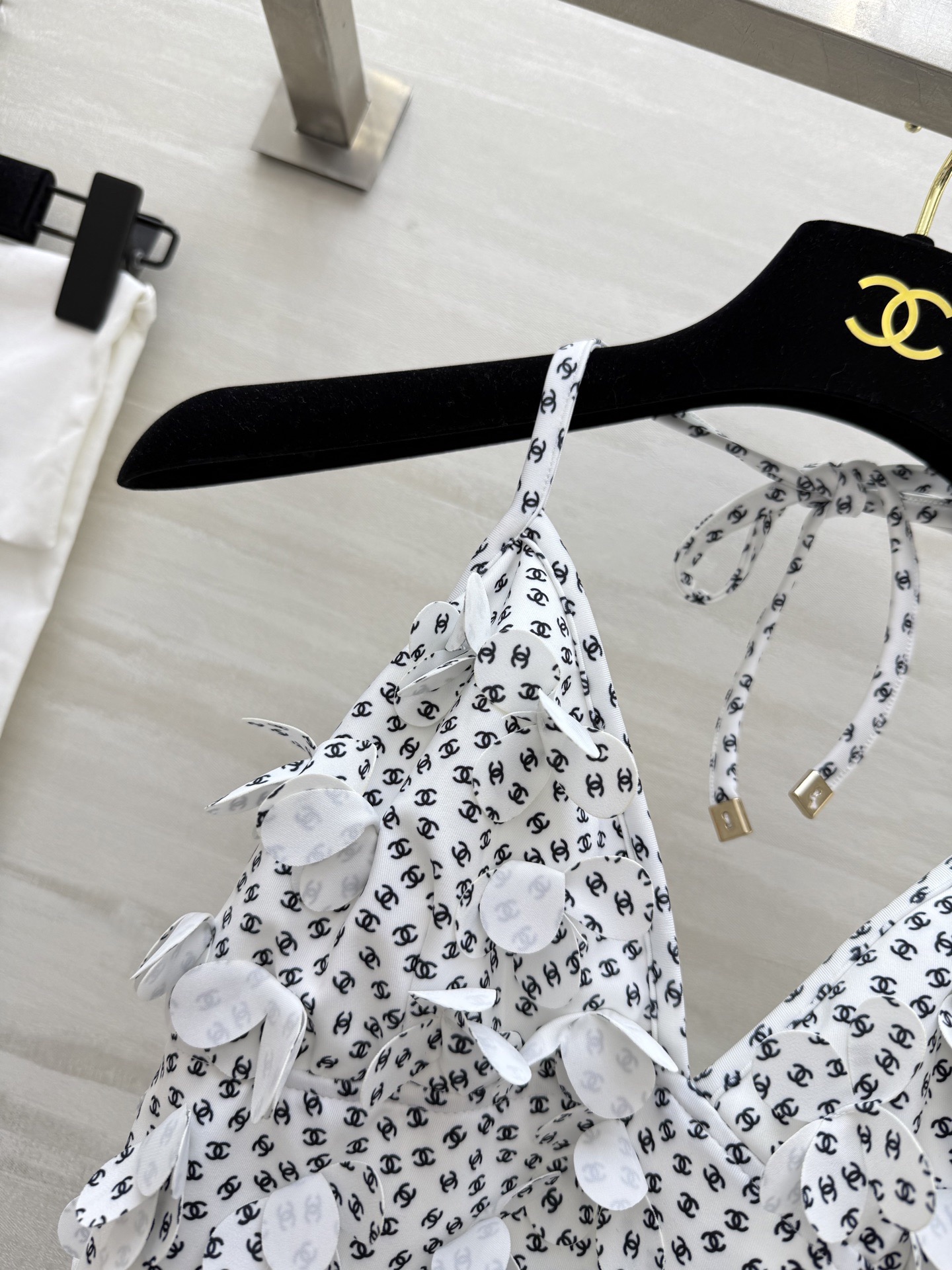 CHAN 25SS Hanging neck straps, straps, and suspenders