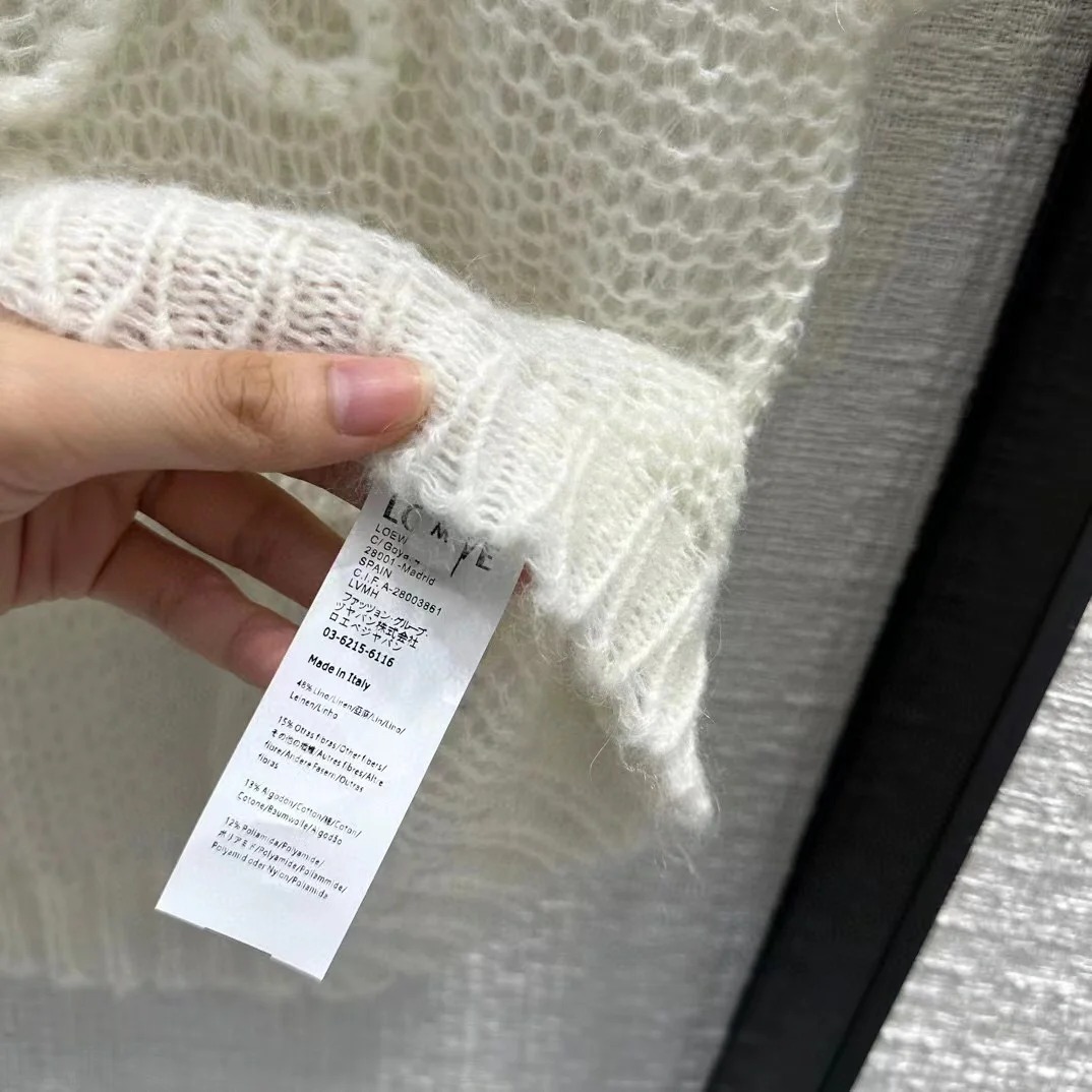 LOUIS VUIT jacquard cut-out knit sweater