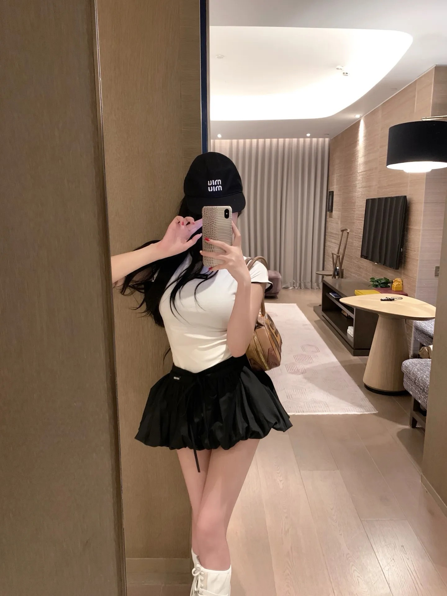 MIU Simple Versatile Top T-Shirt