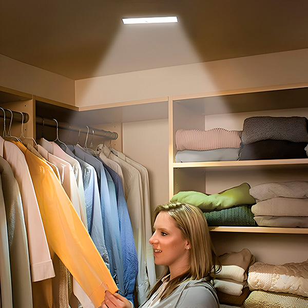 Φως LED με αισθητήρα κίνησης – αυτόματη ενεργοποίηση/απενεργοποίηση, χωρίς καλώδια | LUMICOM