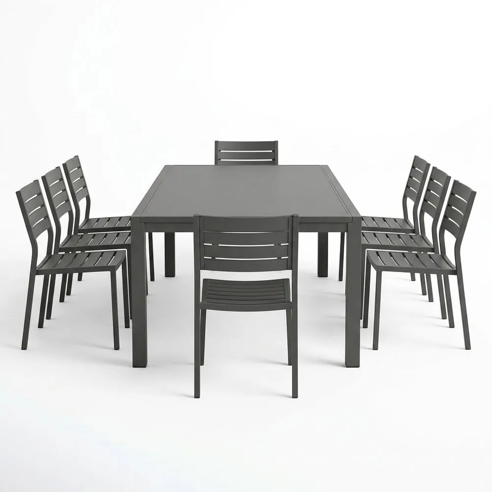 Set tavolo da pranzo con 8 sedie in ferro nero