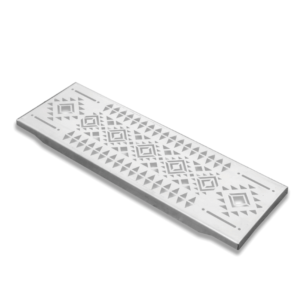 0.5-Unit Silver Totem Pattern Top Board