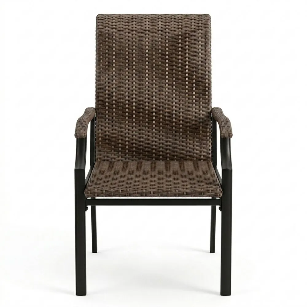 Sedia da esterno in stile rattan con struttura in acciaio