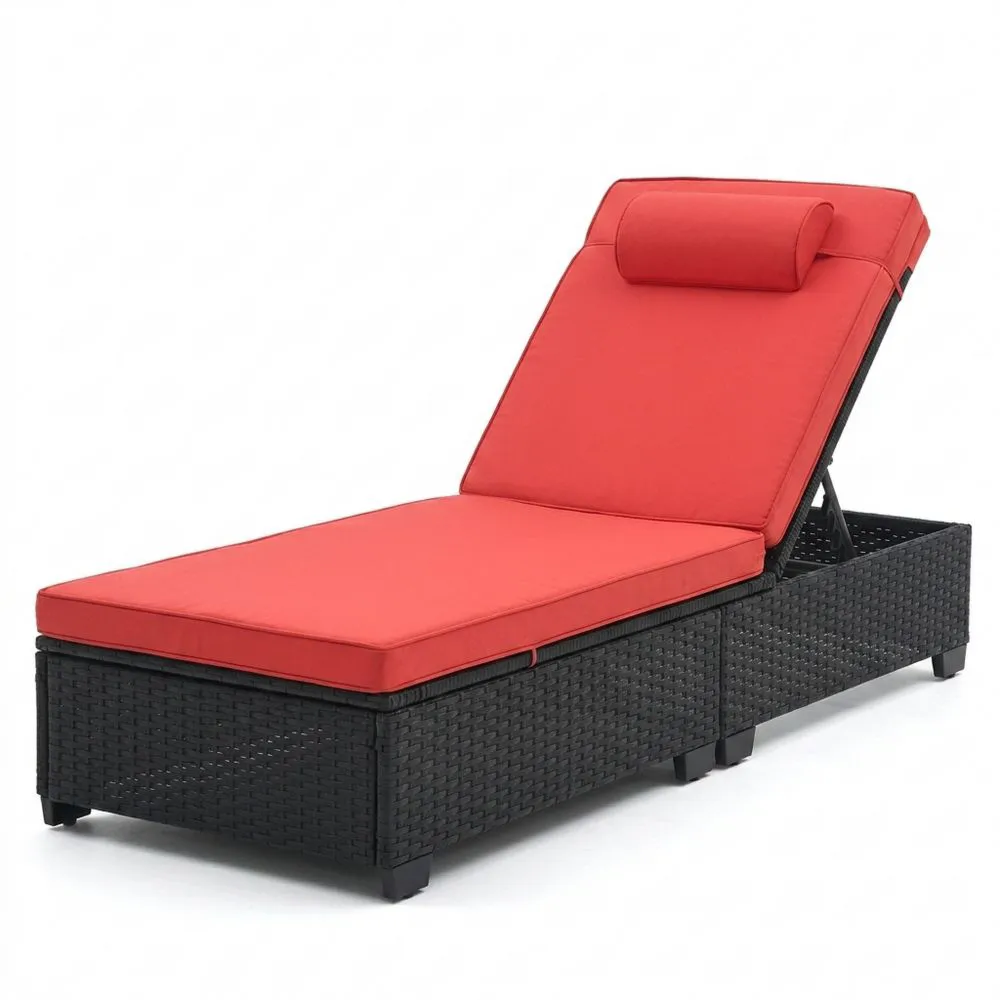 Lettino Reclinabile in Rattan con Cuscino Rosso