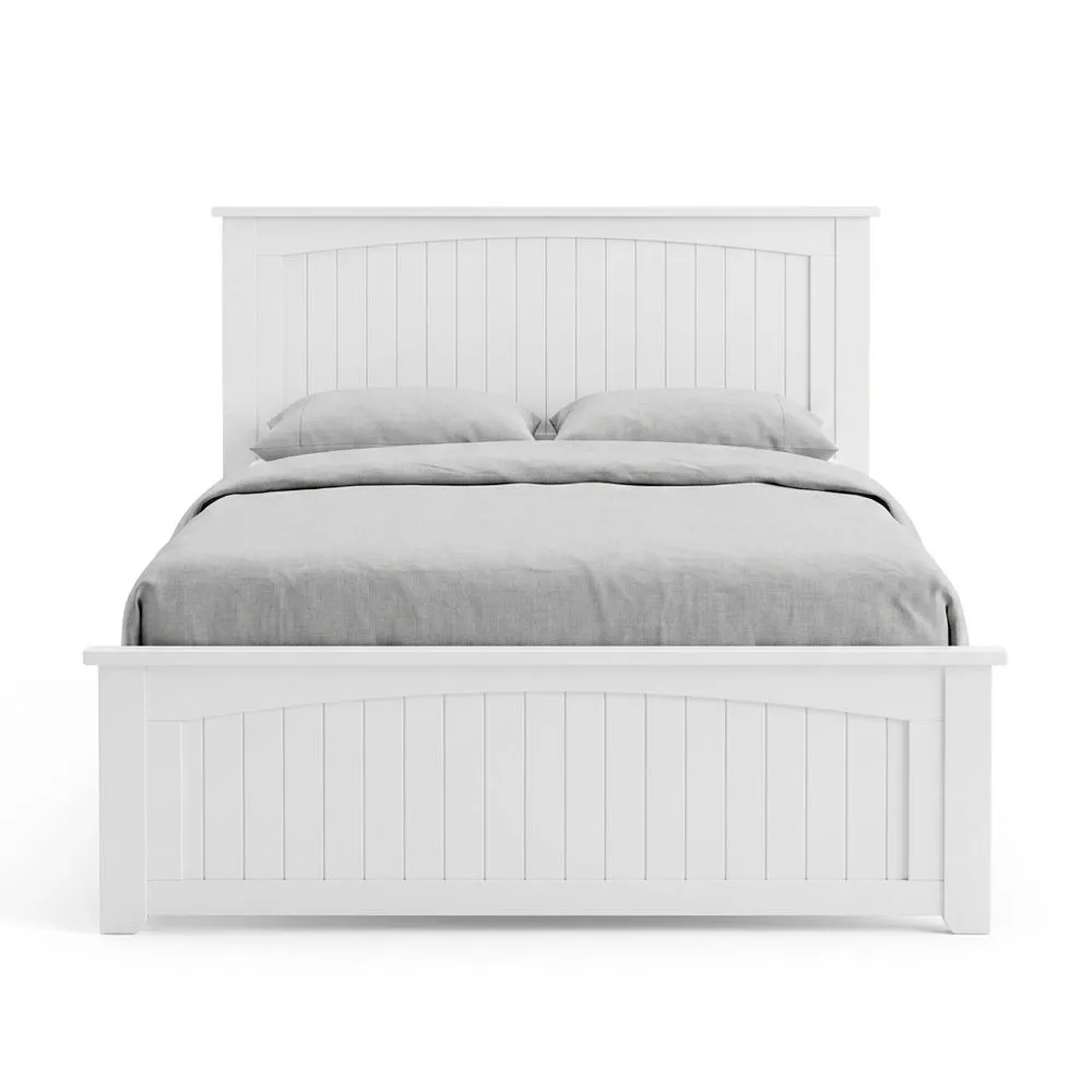 Doppelbett aus Massivholz