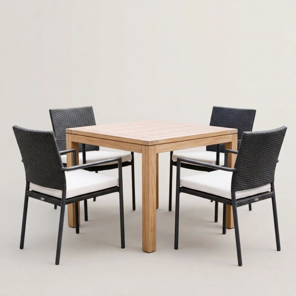 Conjunto de Mesa de Madera de Teca y Sillas de Ratán Sintético