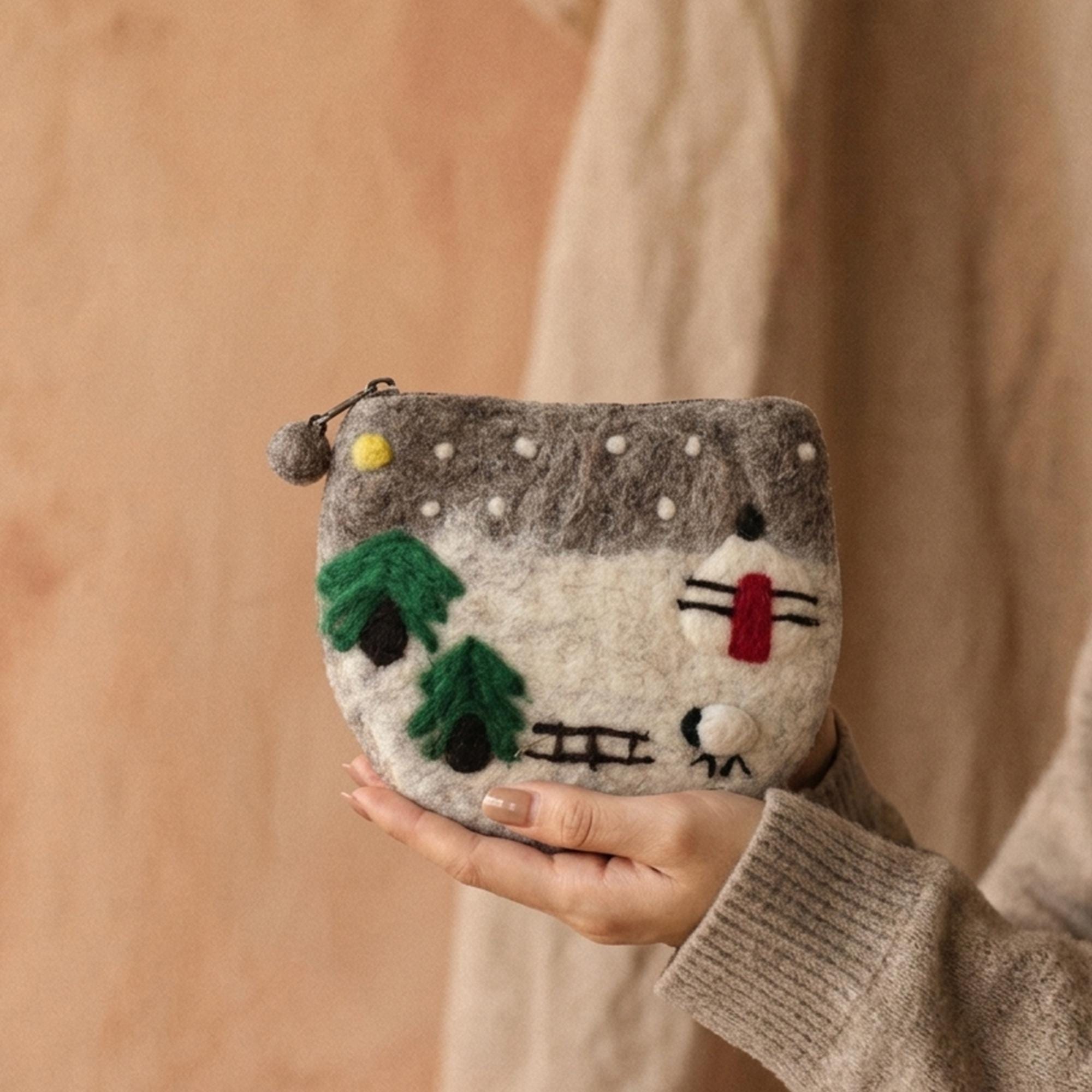 Handmade Wool Felt Scenic Coin Purse Needle Felted Sunset Meadow Ranch Pouch