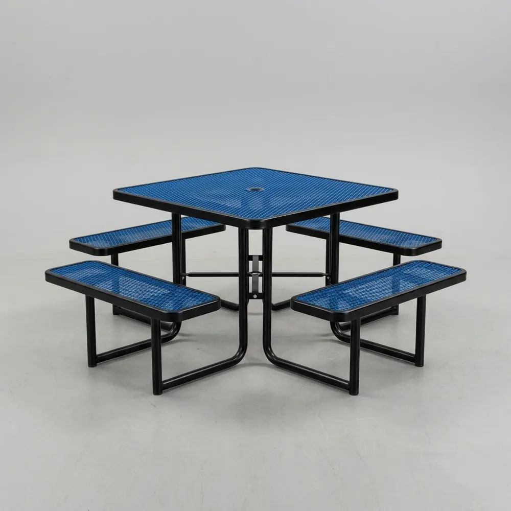 Mesa de picnic de metal azul con bancos integrados-Zenhaveneu
