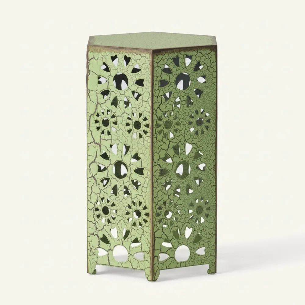 Silla hexagonal de cerámica con diseño perforado verde 30x45 cm-Casaluxeeu