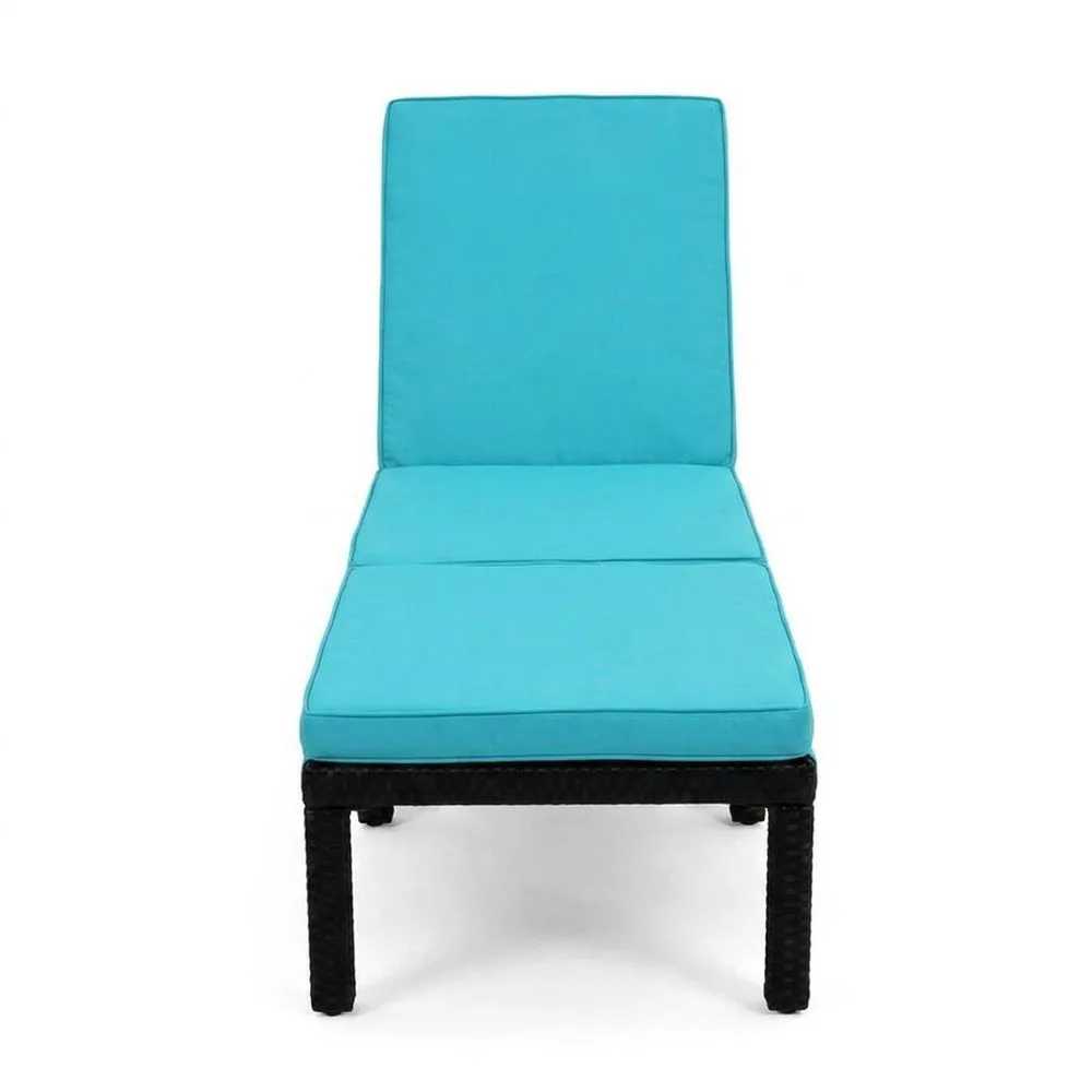 Chaise Longue in Rattan Sintetico con Cuscini in Poliestere Azzurro