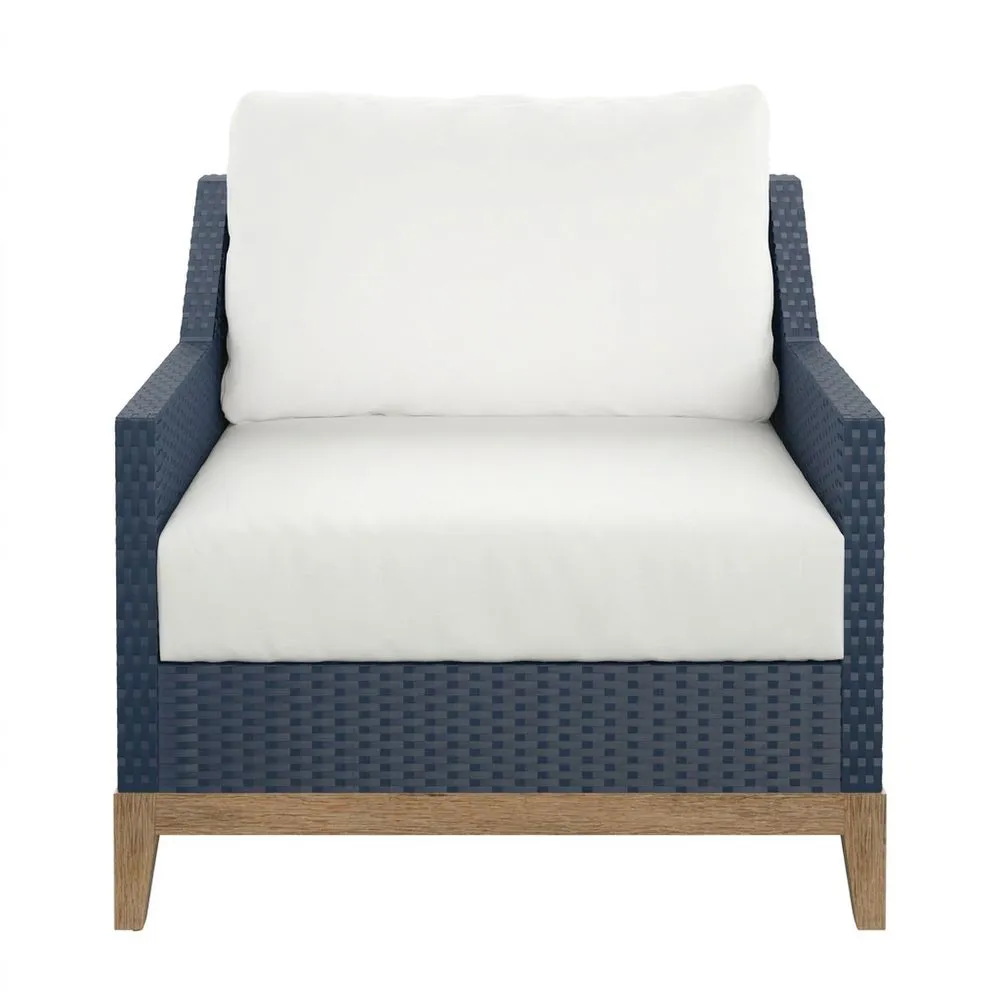 Poltrona in Rattan Sintetico Blu e Cuscini Bianchi