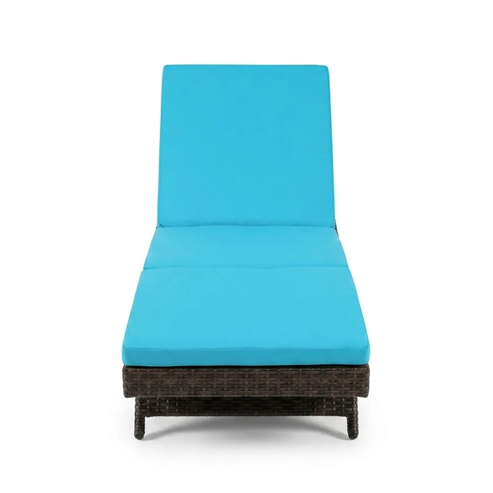 Lettino prendisole in rattan PE con cuscino blu regolabile