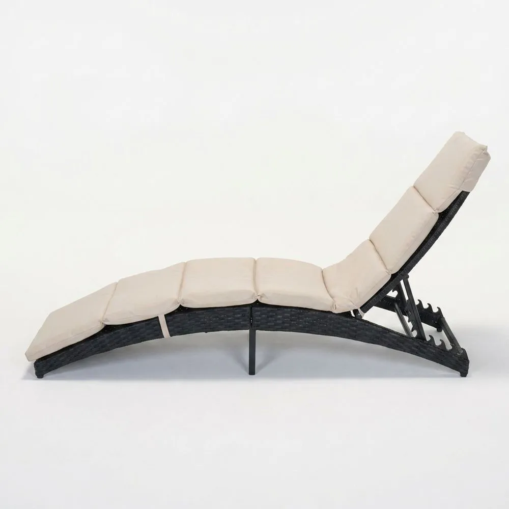 Lettino Prendisole in Rattan Sintetico con Cuscini Beige