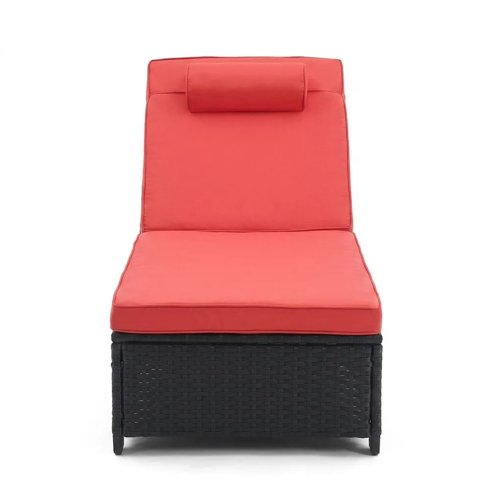 Lettino da Esterno in Rattan Sintetico Nero con Cuscino Rosso