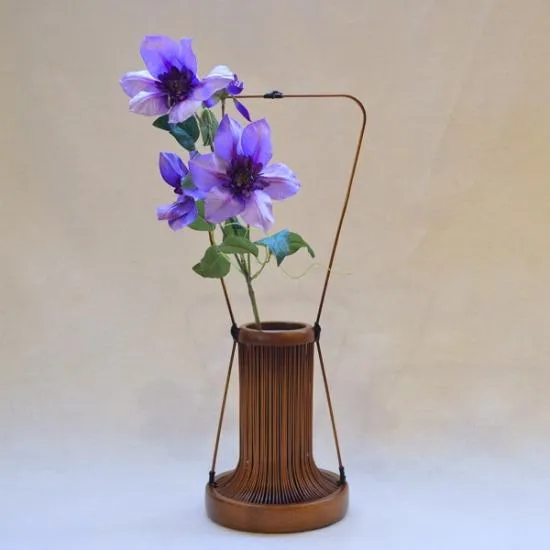 Suruga Take-Sensuji Zaiku Vase "Mayu"
