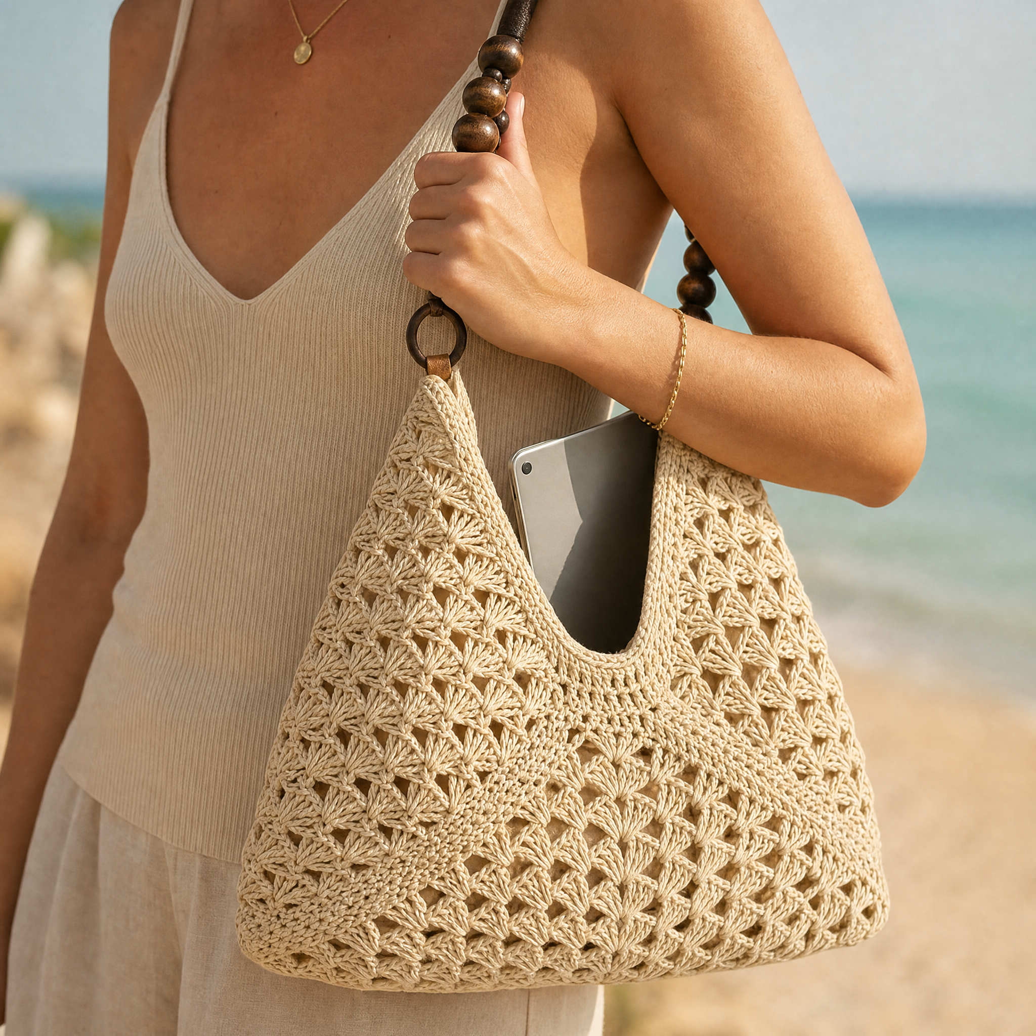 Crochet Summer Tote with Hidden Lining