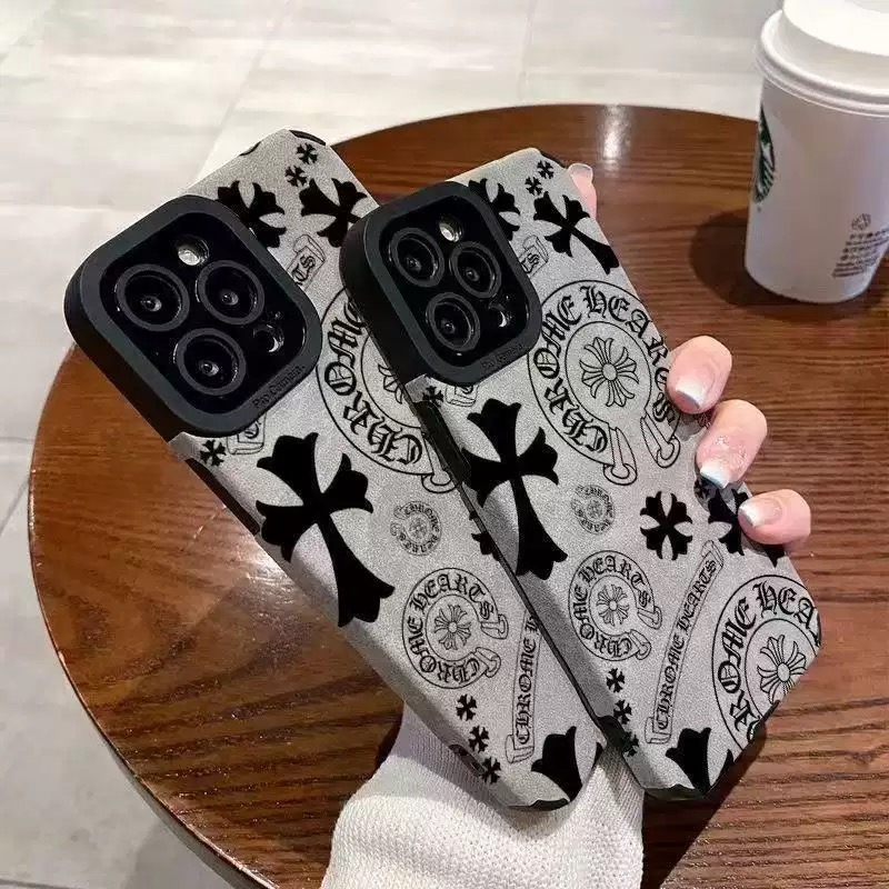 Croatia Hearts pattern fine hole imitation fur phone case suitable for iPhone 17 16 15 14 13 12 11 Pro Max Plus X XS Max anti drop phone case