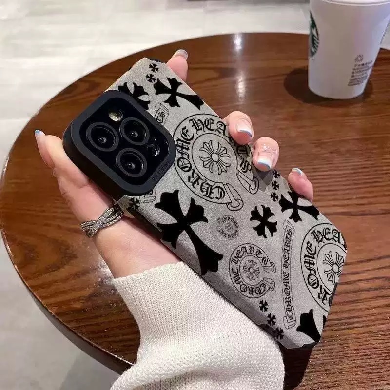 Croatia Hearts pattern fine hole imitation fur phone case suitable for iPhone 17 16 15 14 13 12 11 Pro Max Plus X XS Max anti drop phone case