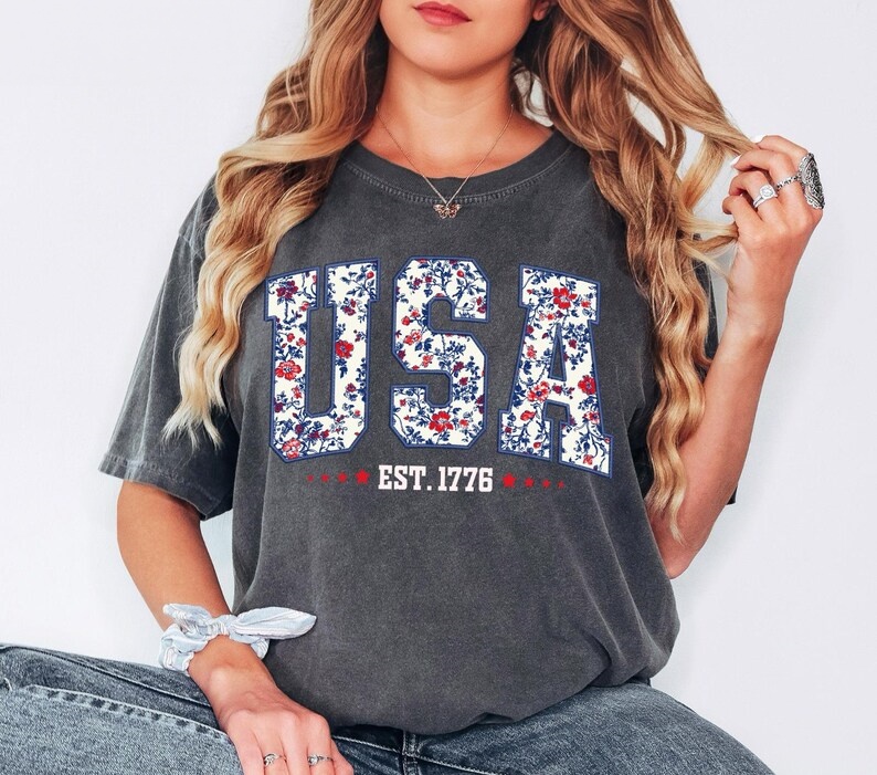 Floral Print USA EST 1776 Classic T-Shirt
