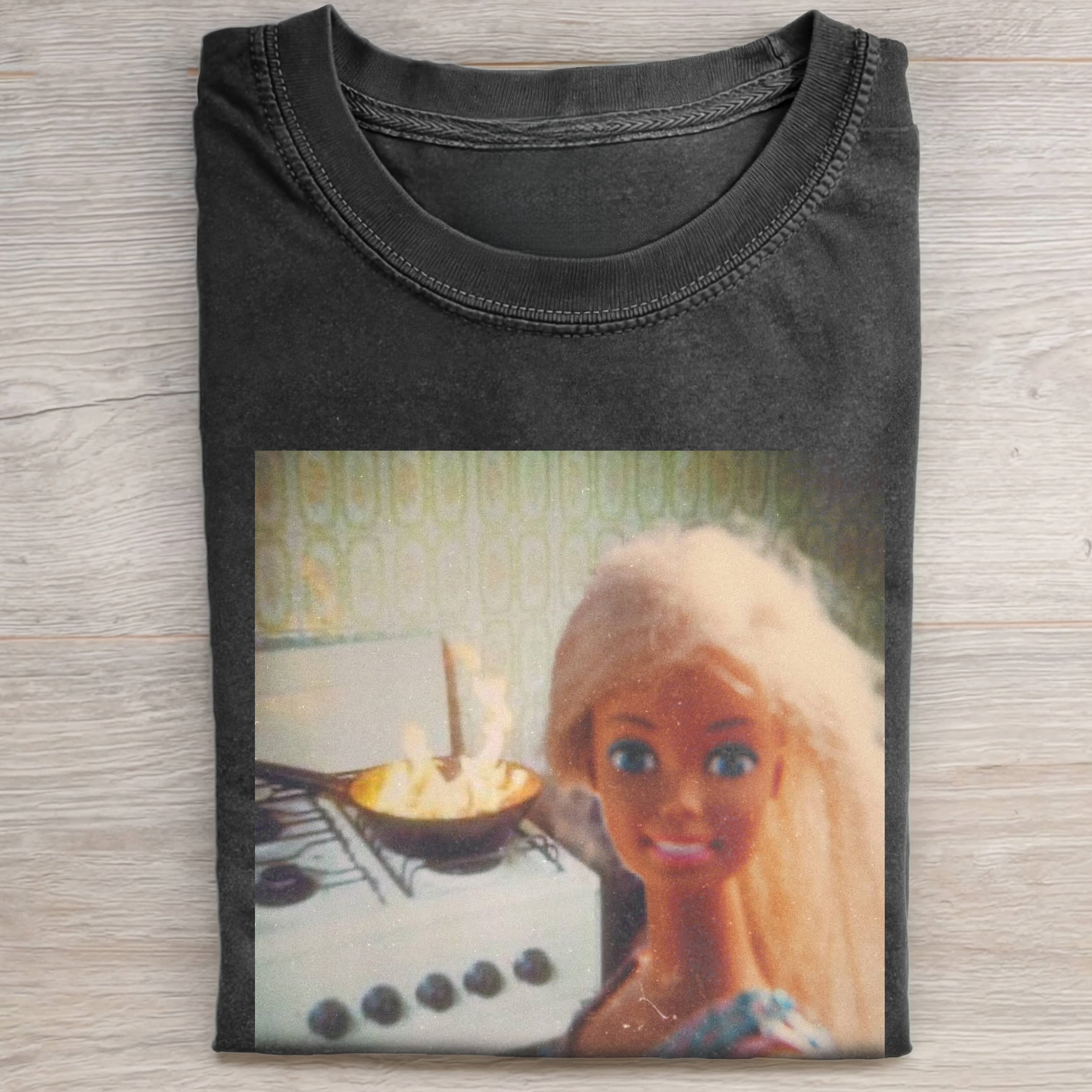 KITCHEN Funny Doll Face GIRL SHORT-SLEEVE T-SHIRT