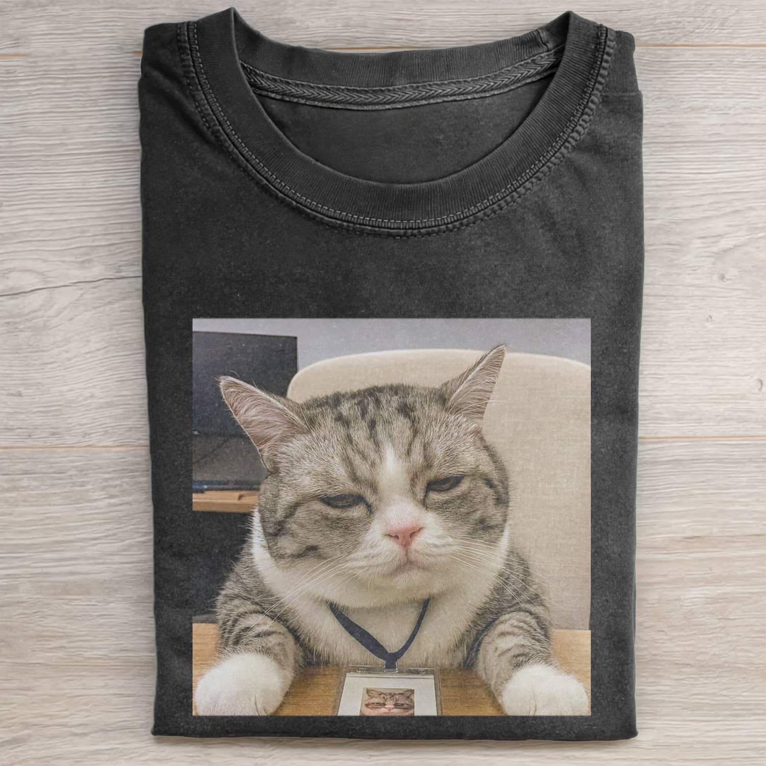 CAT MEME ICON T-SHIRT