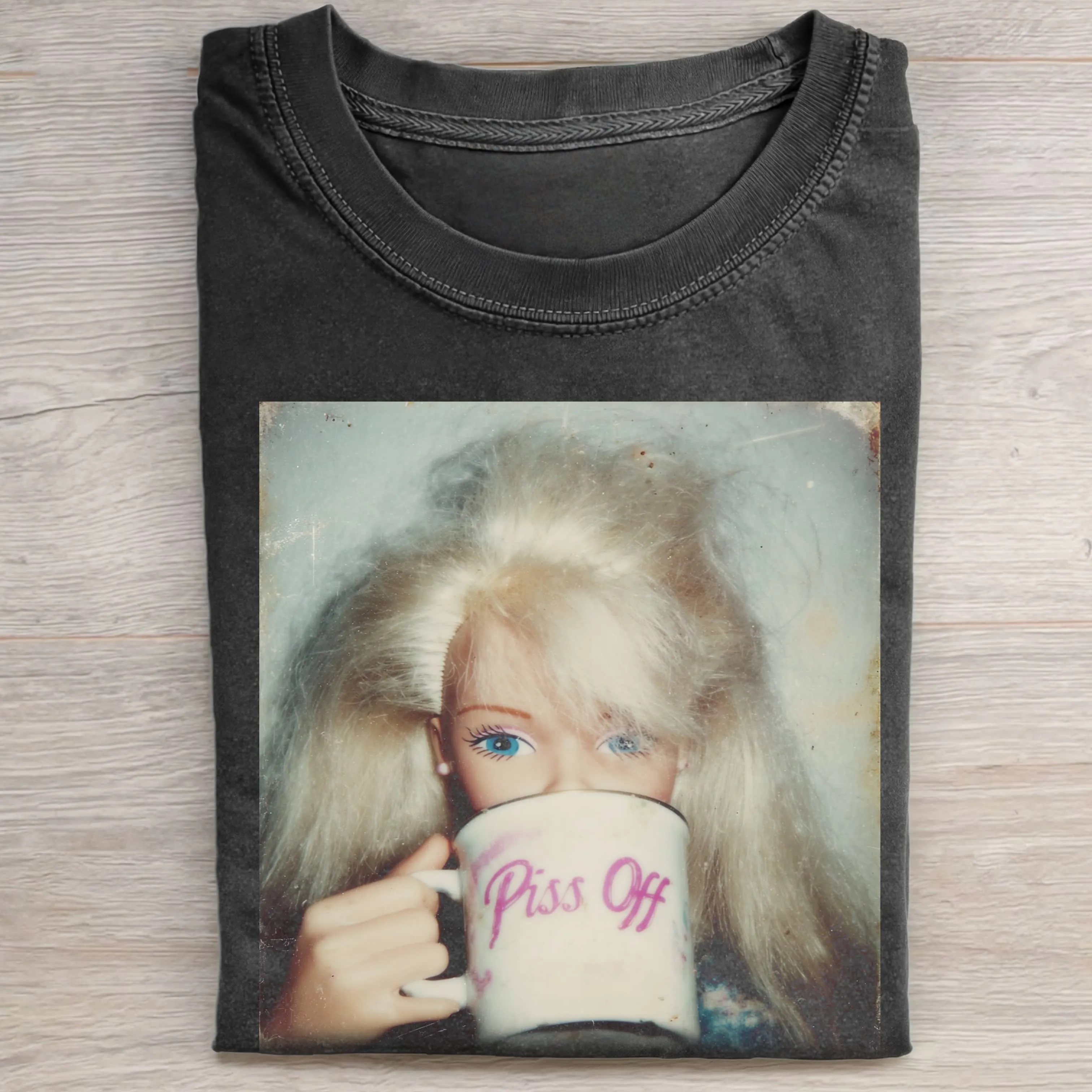 PISS OF Funny Doll Face GIRL T-SHIRT