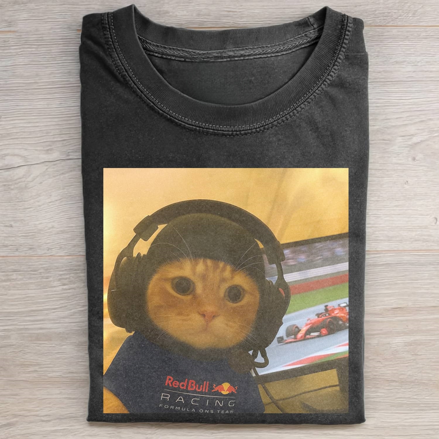 CAT MEME ICON T-SHIRT