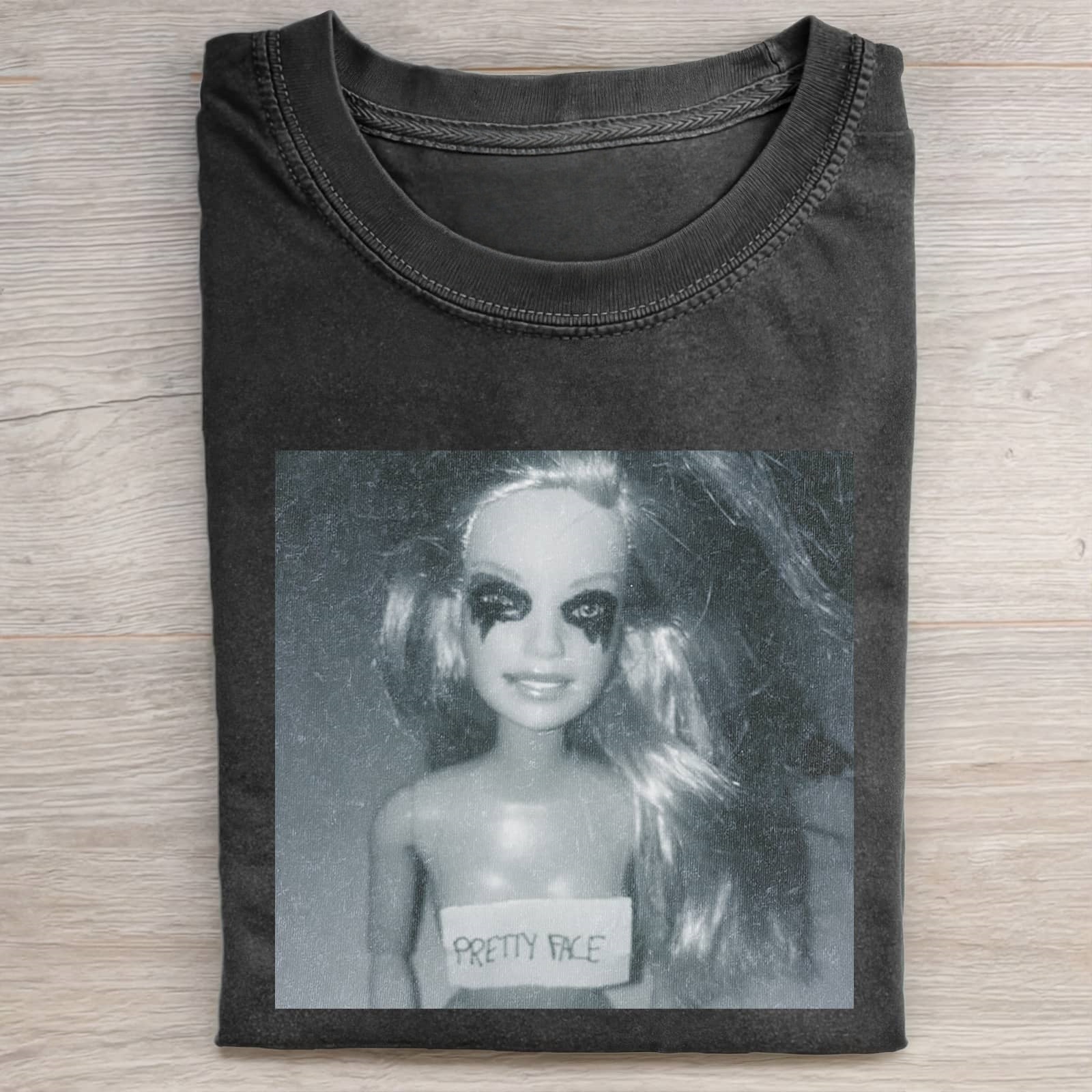 Funny Doll Face GIRL MEME T-SHIRT