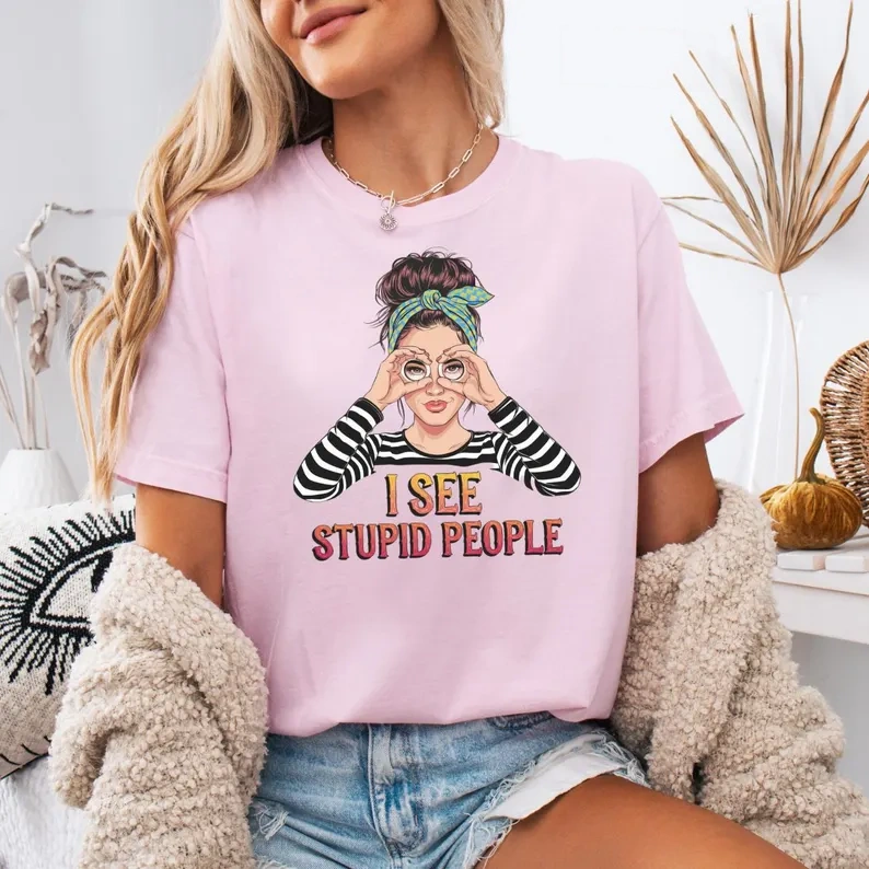 I See Stupid People Graphic T-Shirt