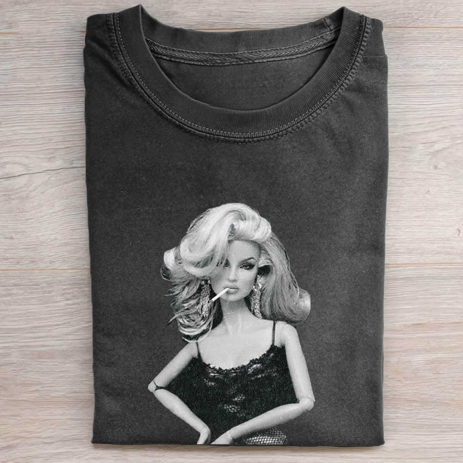 Funny Doll Face GIRL MEME T-SHIRT