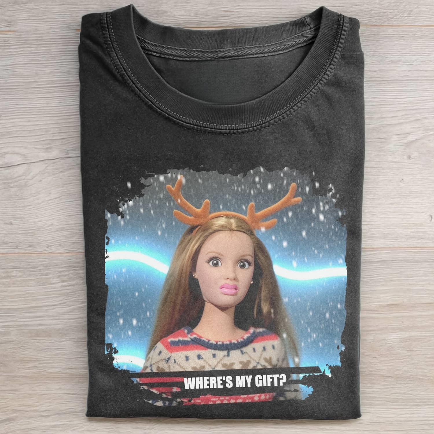 CHRISTMAS Funny Doll Face MEME ICON TEE