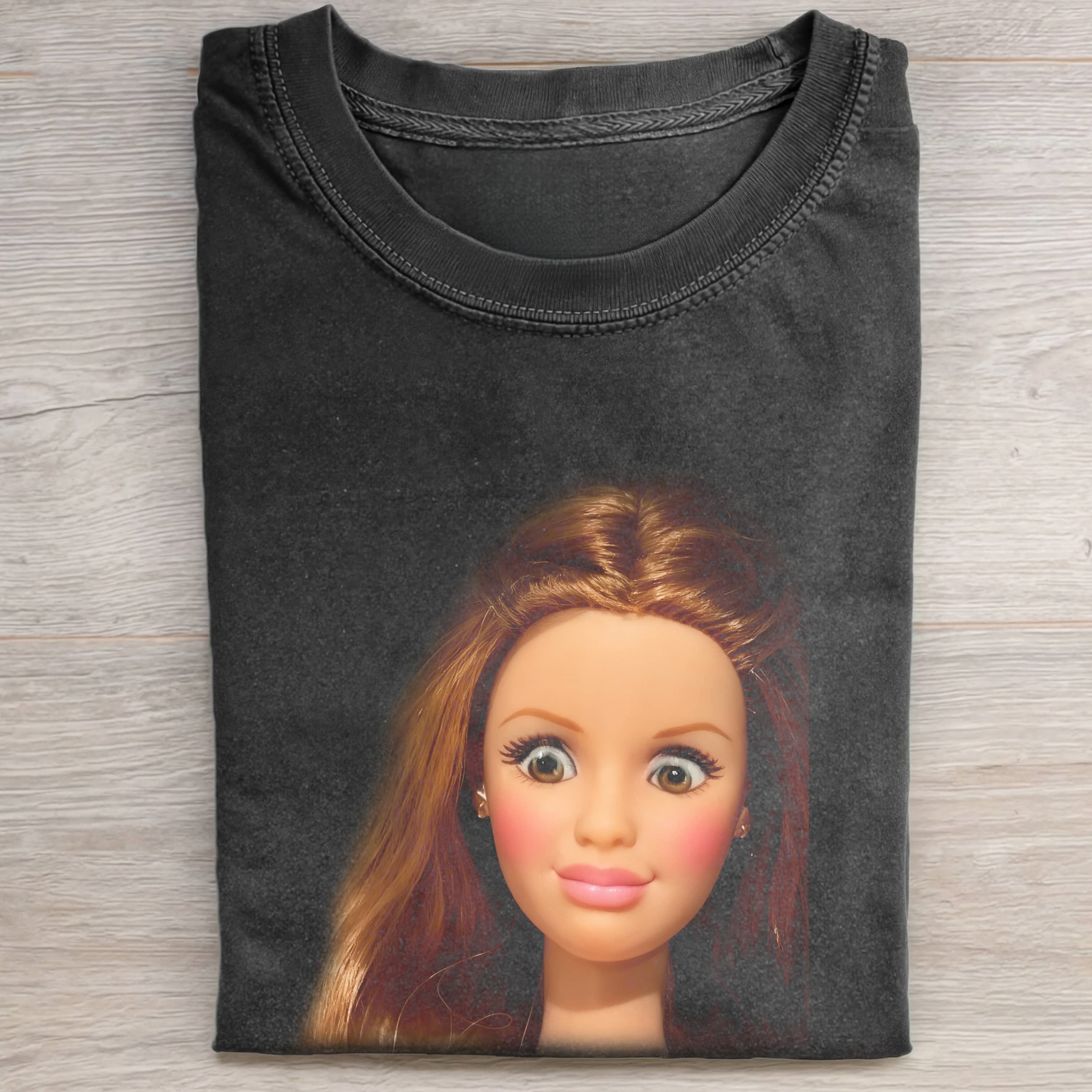 SHY Funny Doll Face PRINT T-SHIRT