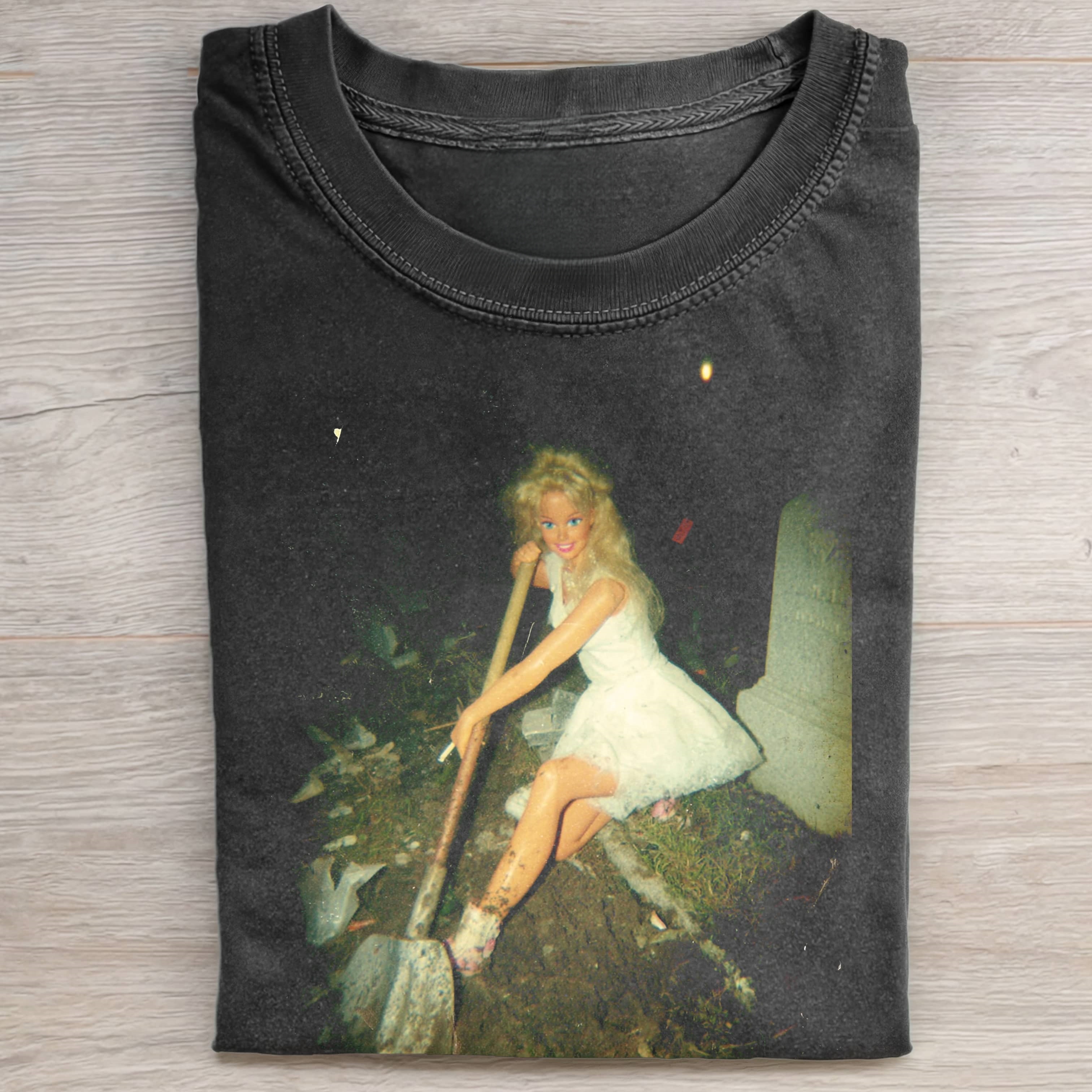 Funny Doll Face RETRO SELFIE TEE