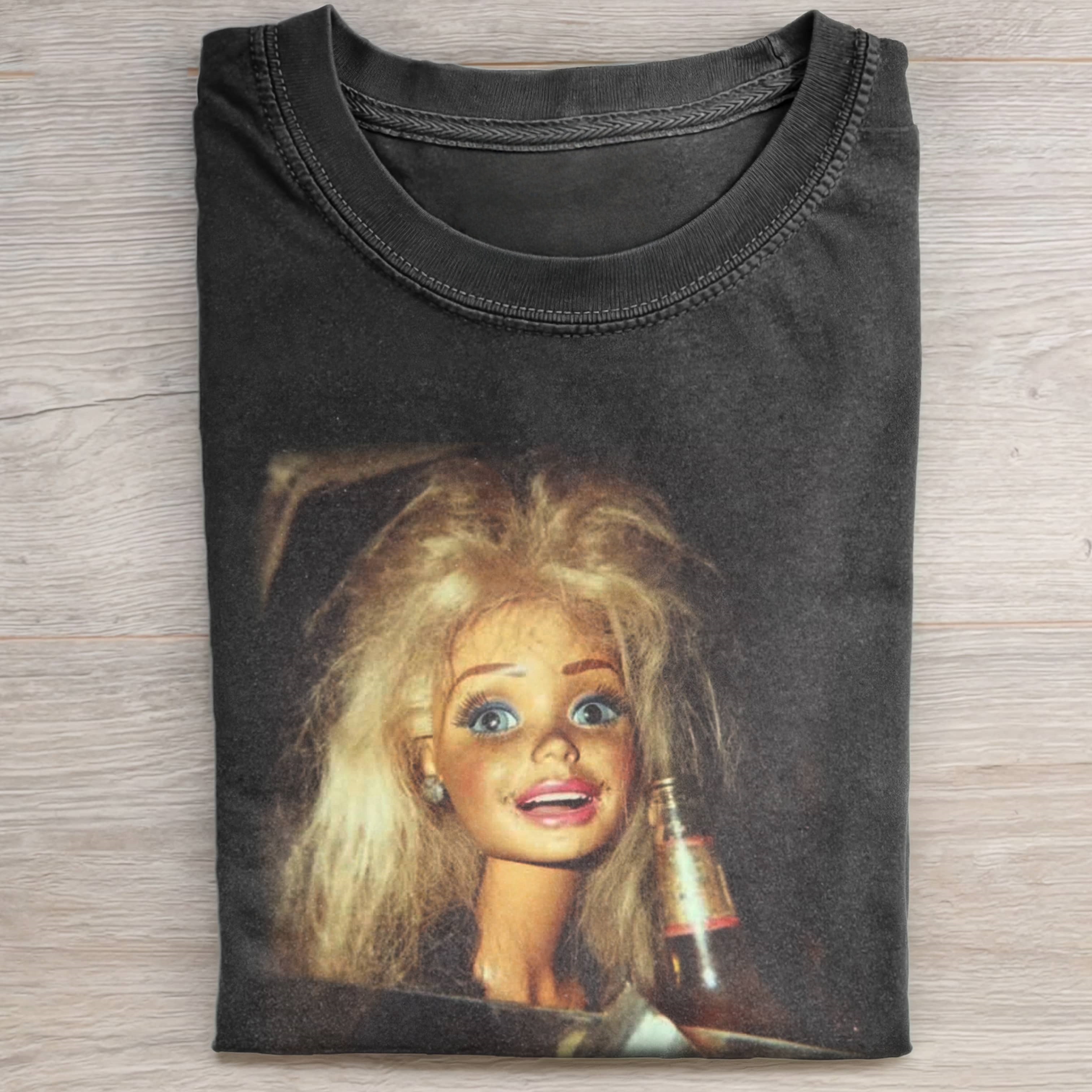 Funny Doll FaceCORE RETRO DECADENT BEER-DRINKING T-SHIRT
