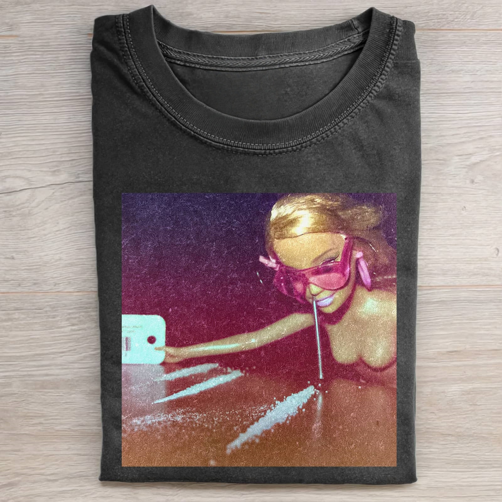 Funny Doll Face GIRL MEME T-SHIRT