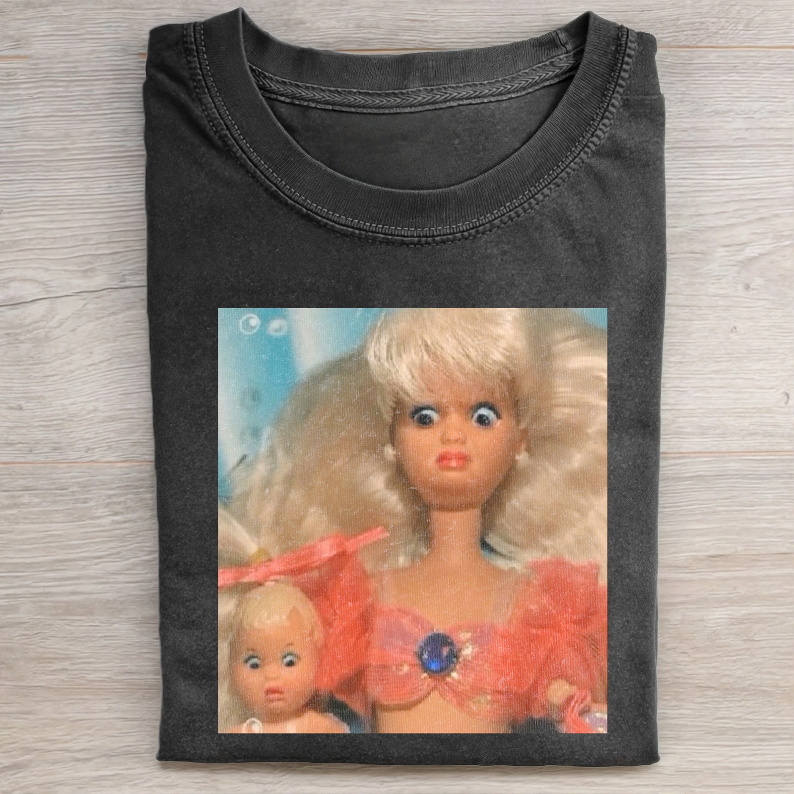 DOLL GIRL MEME T-SHIRT. 7.15