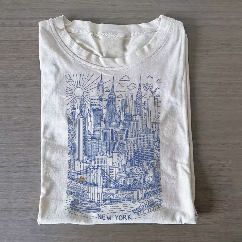 Line Drawing New York Skyline Casual T-shirt